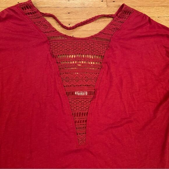 Tiny Anthropologie red short sleeve tee shirt - Picture 2 of 5
